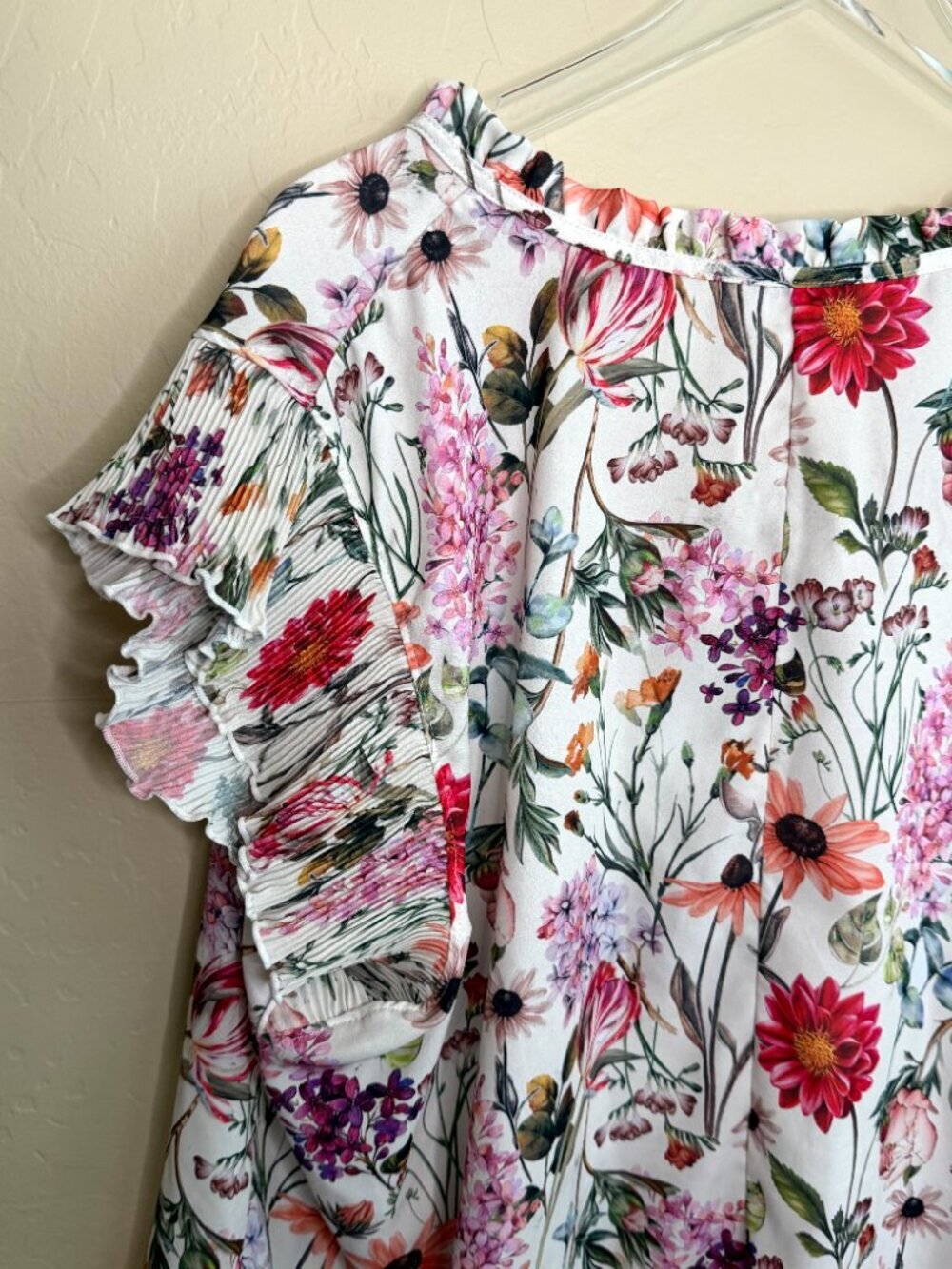 Chenault Floral Ruffle Cap Sleeve Blouse Top 3X - Picture 5 of 6